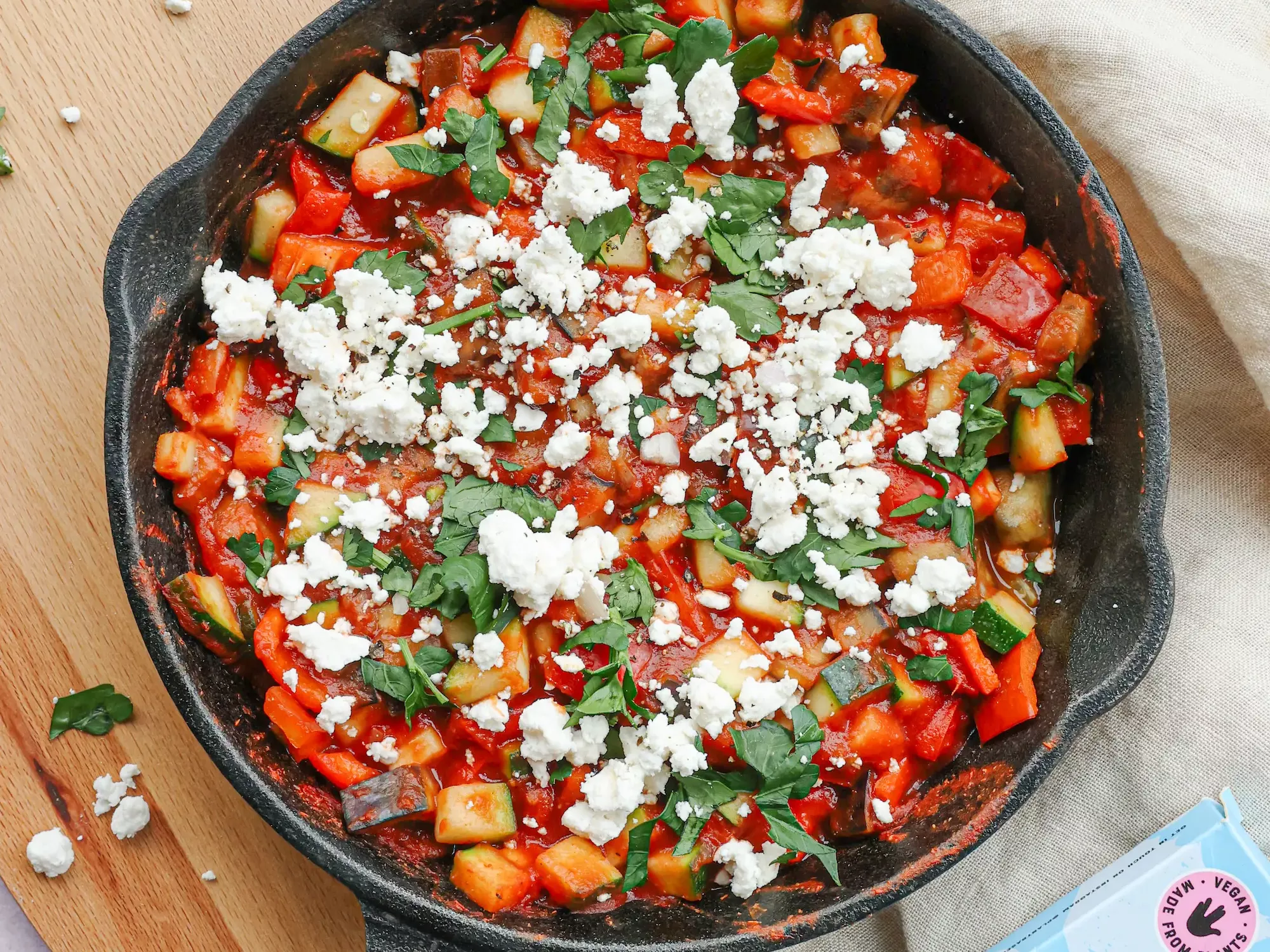 Shakshuka met Willicroft Greek White