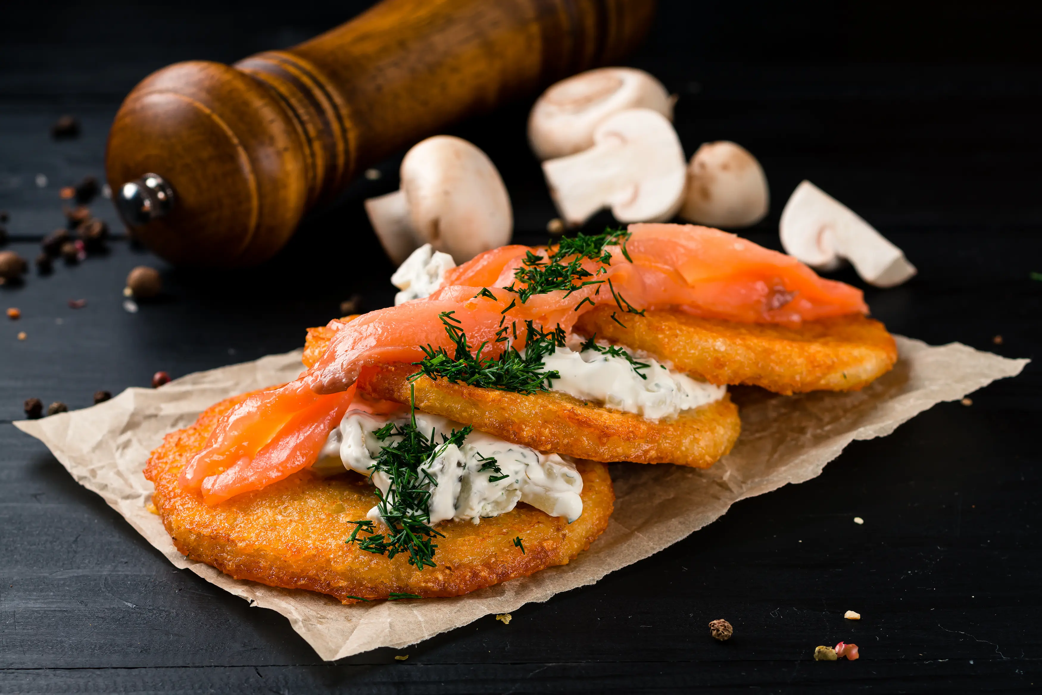 Rosti met zalm en dillesaus 