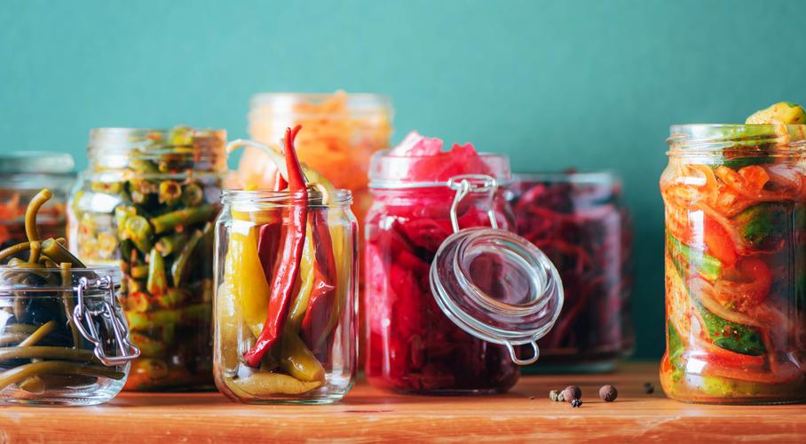 Gefermenteerde producten zijn dé trend. En dat is niet voor niets. 