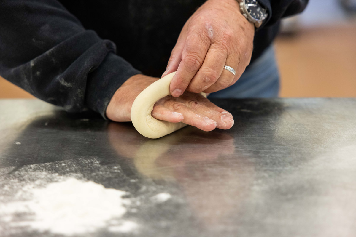 Alex Ras: “Wij maken bagels hoe het écht hoort!”