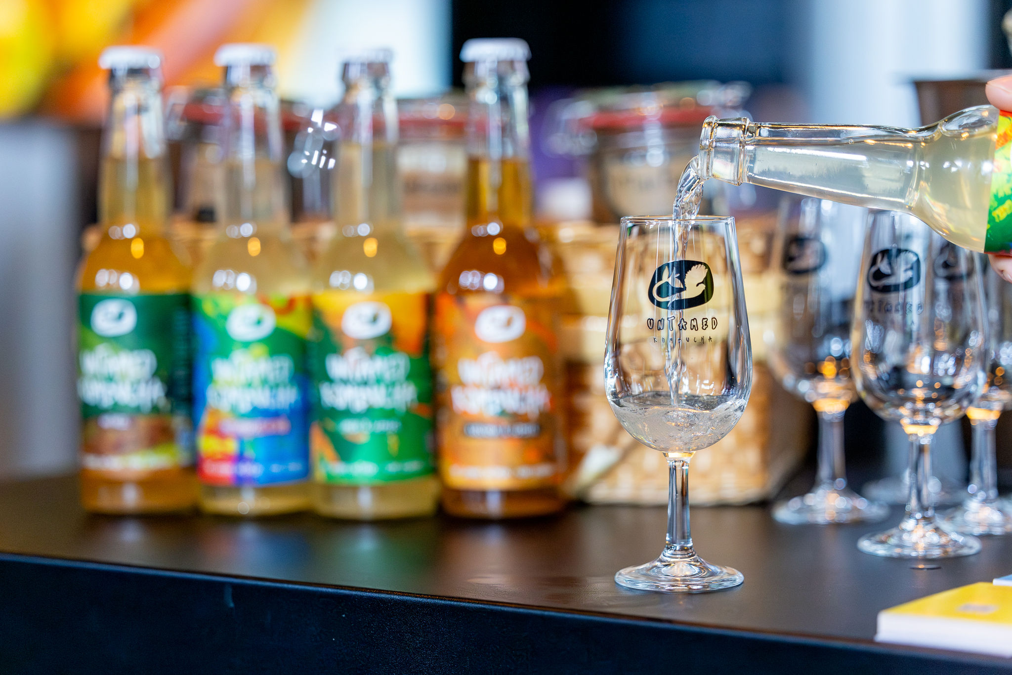 QSTA laat horeca bruisen van smaak met Untamed Kombucha