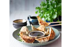 Asian Table gyoza kip 12x240g